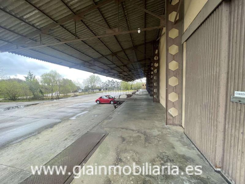 Foto 86a07d2f-2d80-42d0-a870-4a4ef8f9b5cc. Location bâtiment à usage industriel dans freiría 48 dans Vigo