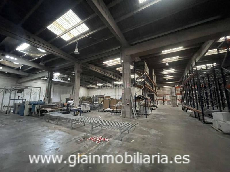 Foto 9033ba90-6272-416f-8178-2b31c30af1da. Location bâtiment à usage industriel dans freiría 48 dans Vigo