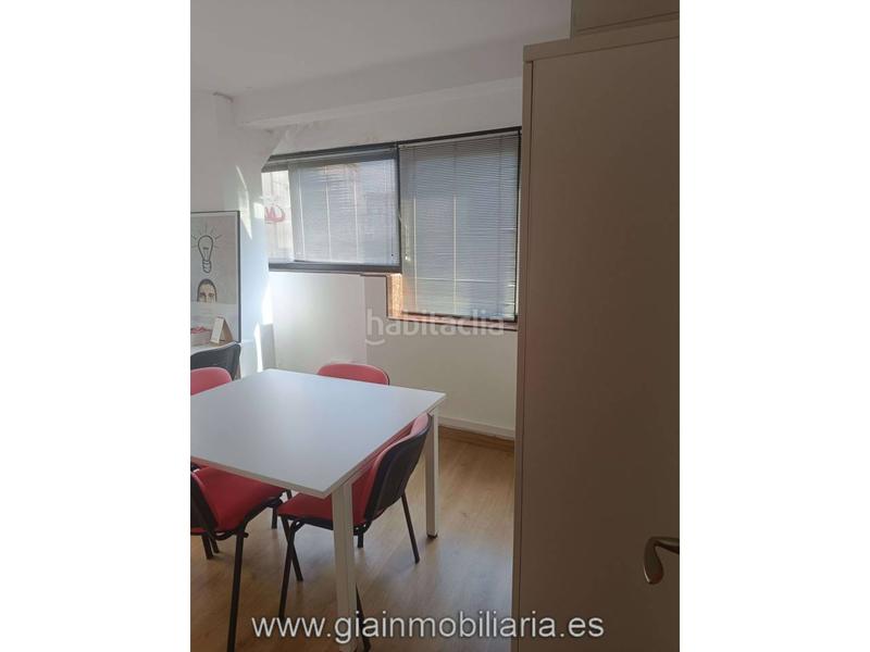 Foto 6ce1c604-7ad4-4cf5-9d7e-f4e8bdd3b8fc. Location bureau dans ramón gonzález 1 dans Porriño (O)