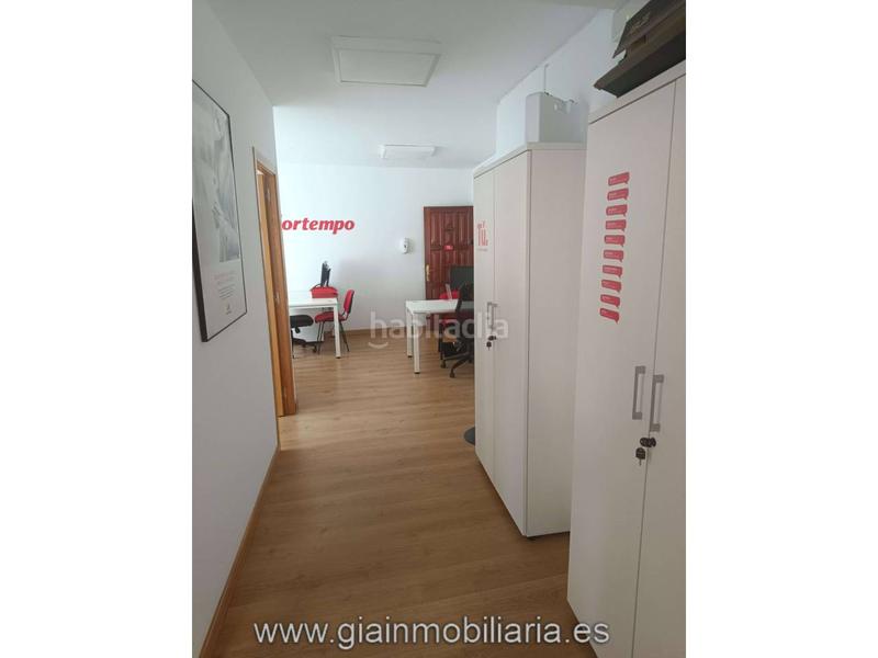 Foto 7c0102a9-b8bc-492a-b331-60e0b92a30af. Location bureau dans ramón gonzález 1 dans Porriño (O)