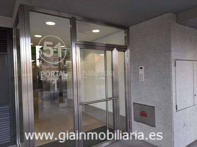 Foto b9fa01cb-4848-4560-87e9-1daee142c0b5. Local commercial dans arquitecto antonio palacios 51 dans Vigo