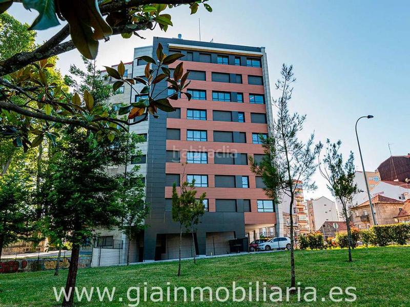 Foto ee8b5b50-b967-4116-be8f-a418459ca4e1. Local commercial dans arquitecto antonio palacios 51 dans Vigo