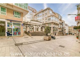 Local Comercial en Eduardo Iglesias 8