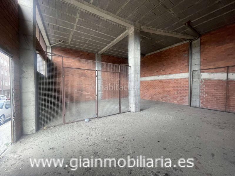 Foto 916f7777-ef62-485a-9da2-536e93f1d504. Locale commerciale in doctor toscano 12 in Casablanca - Calvario Vigo