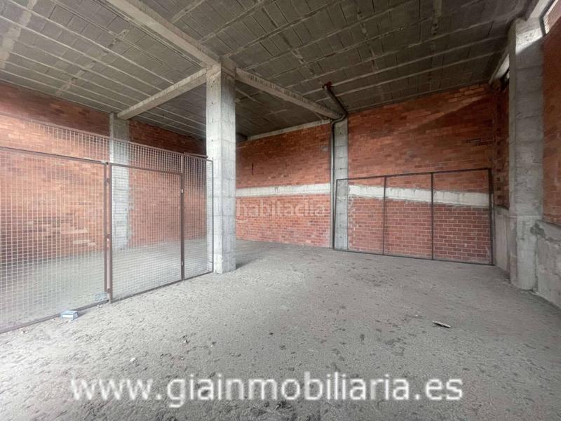 Foto c3fff2cd-178a-445d-93fe-9f090e48b511. Locale commerciale in doctor toscano 12 in Casablanca - Calvario Vigo