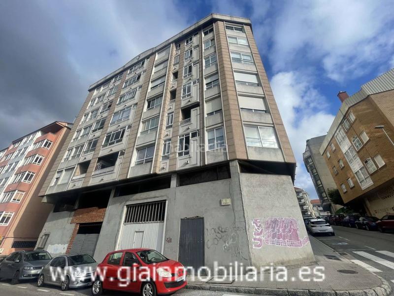 Foto a7a97491-3184-47ca-ad60-5b32f630329e. Local comercial a doctor toscano 12 a Casablanca - Calvario Vigo