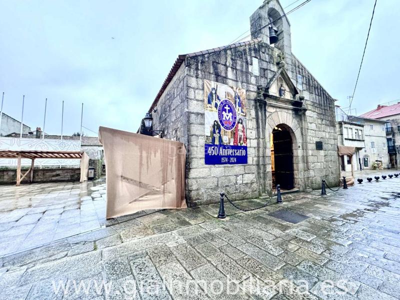 Foto 0f02ba56-f9d7-4cdd-a8d6-1ab2e1cf4d9a. Local comercial en lorenzo de la carrera 15 local en venta en Baiona