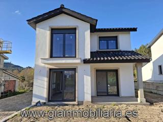 Chalet à Cumiar 5. Casa en venta en cumiar