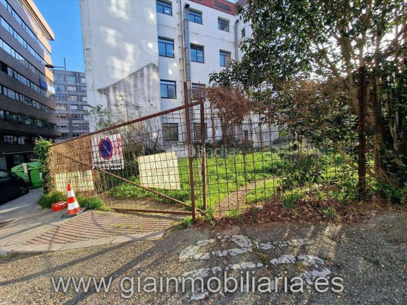 Foto 598843af-3b7e-4f5f-a58b-806850dec8e2. Terrain résidentiel dans coruña 1 dans Plaza de la industria Vigo