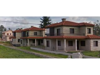 Casa a Moreira 49. Oportunidad de compra en moreira  urcela