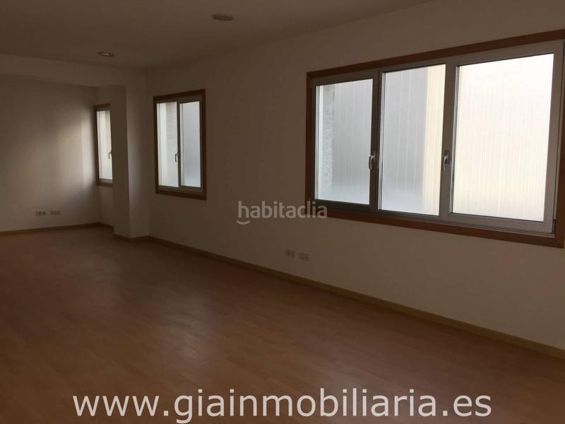 Foto ff15635e-de8d-4586-b964-2db53e3f178c. Affitto ufficio in Porriño (O)