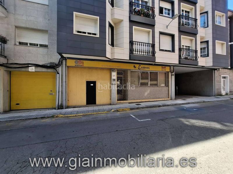 Foto 2dbb3f38-b921-455d-871d-8efc89a3bc75. Local comercial en san josé 13 local comercial para desarrollar una actividad comercial o cambio de uso !! en Vilagarcía de Arousa