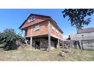 Maison à La lomba  31. Venta de casa en areas