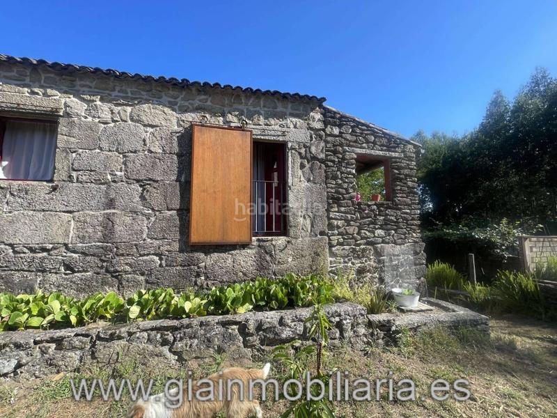 Foto 32744b66-c1d1-4282-bae4-6b0dadd8ef16. House with heating parking in Ponteareas