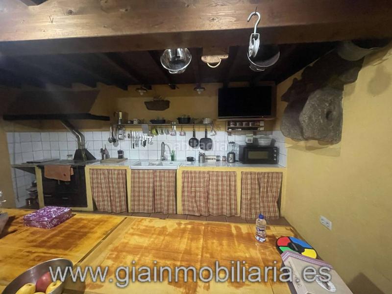 Foto b8d25aee-7fe2-4941-975e-9bf00961aa90. House with heating parking in Ponteareas