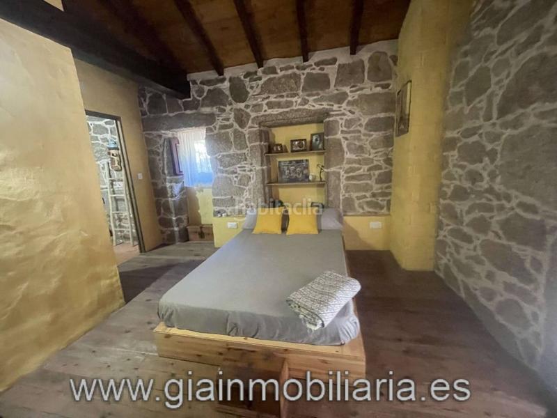 Foto e4aa477d-8ffc-4146-aa03-0ce5958b816d. House with heating parking in Ponteareas