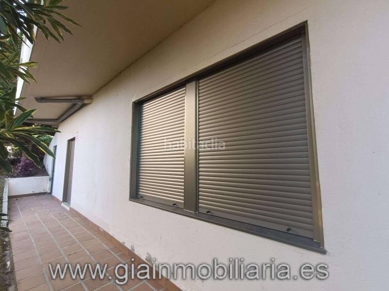 Foto db30684a-2d74-47d1-b376-d6b14dc55f5f. Affitto locale commerciale in Navia Vigo