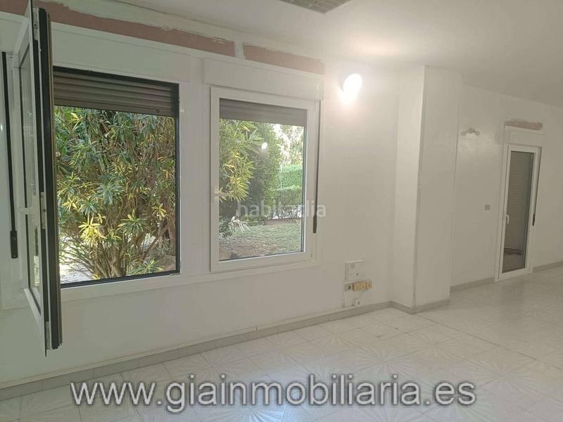 Foto ce95044f-dbe3-4bce-8f77-f031baa5488e. Location local commercial dans Navia Vigo