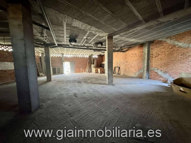 Foto 42b9a832-81be-43d8-b654-2a08aeb2ea56. Affitto locale commerciale in pontenova 1 in Porriño (O)