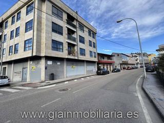 Lloguer Local Comercial a Pontenova 1. Alquiler de local comercial en zona pontenova