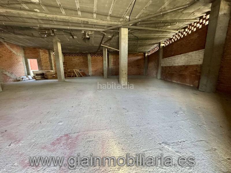 Foto 9885cab2-ee9b-4b79-870f-f936248ee931. Rent business premise in pontenova 1 in Porriño (O)