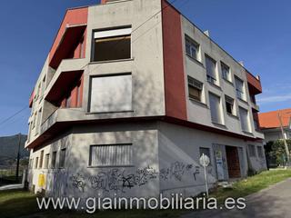 Edifici a Casal-santa mariña 6. Edificio en construcción en o rosal para 19 viviendas al 65 de c