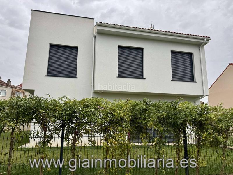 Foto 06a1090f-4aad-419f-b3a7-754426253209. Casa en puente romana 1 chatet obra nueva terminada en puente romano !! en Baiona