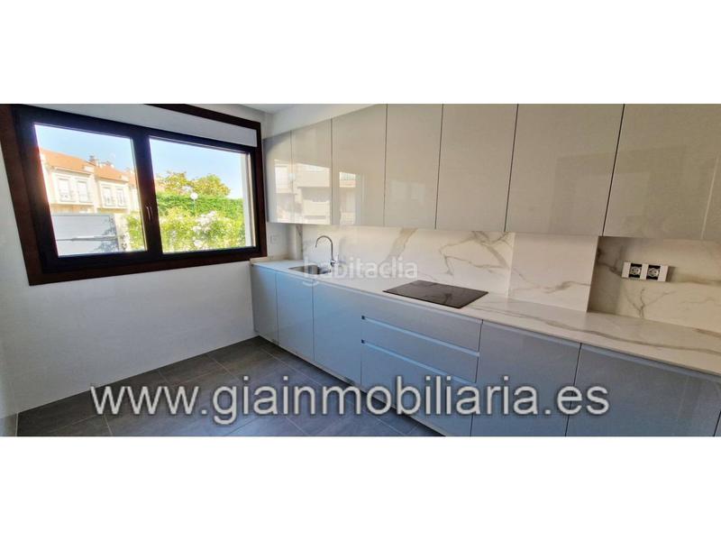 Foto 55065008-c24a-4a38-9d9c-97ebe4eeba17. Casa en puente romana 1 chatet obra nueva terminada en puente romano !! en Baiona