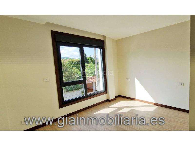 Foto b66e22d9-8cf8-4f79-b024-22d1835d3d28. Casa en puente romana 1 chatet obra nueva terminada en puente romano !! en Baiona