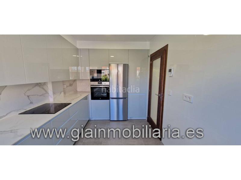 Foto da2e905e-7cd9-499d-871b-17ba39ac7162. Casa en puente romana 1 chatet obra nueva terminada en puente romano !! en Baiona