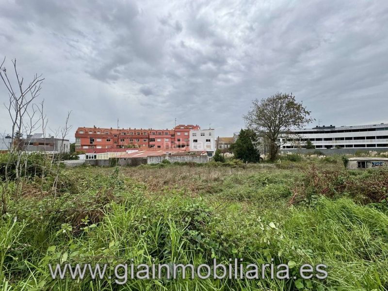 Foto 53c58a32-0653-45ba-964e-a6b1e4a5b654. Terreny residencial a calle erizana 1 a Baiona