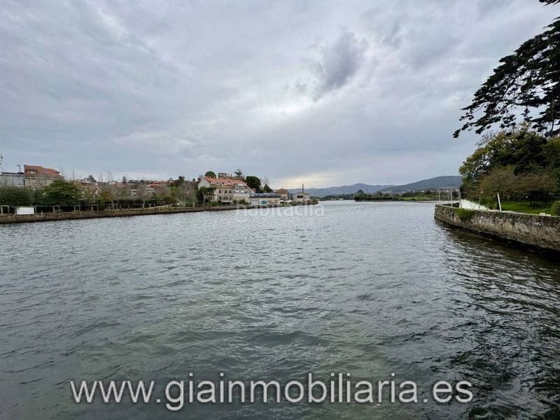 Foto 84c5d3d3-174a-4894-a1e3-8cb3a60597a0. Terreny residencial a calle erizana 1 a Baiona