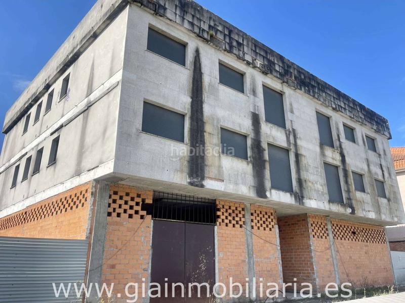Foto 3bd9dd3a-0d12-458d-a758-1549b75b7eca. Edificio en antonio palacios 68 edificio en venta en o porriño en Porriño (O)