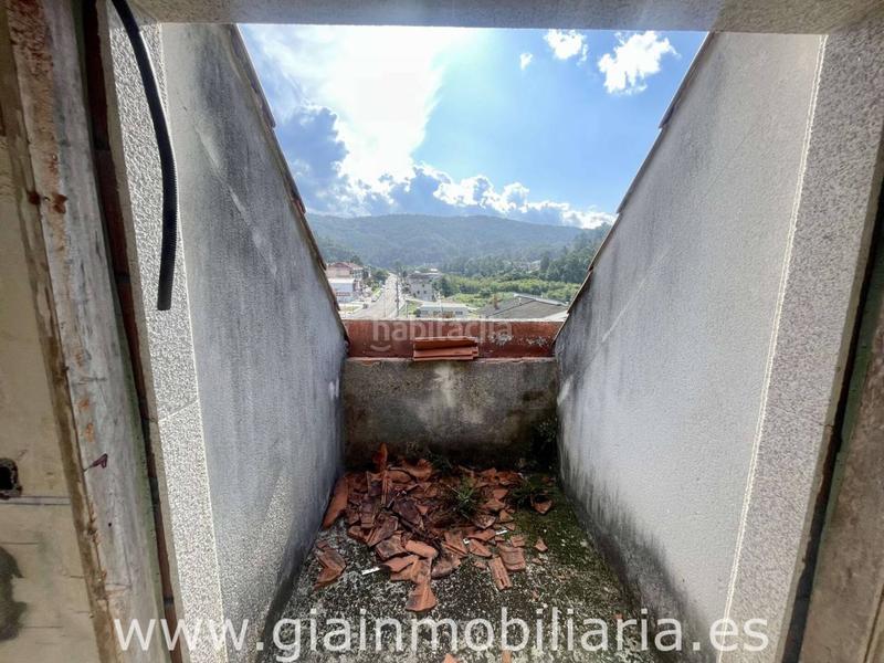 Foto 4daae651-cb60-4a38-9e28-1f10ea9e1f1c. Edificio en antonio palacios 68 edificio en venta en o porriño en Porriño (O)