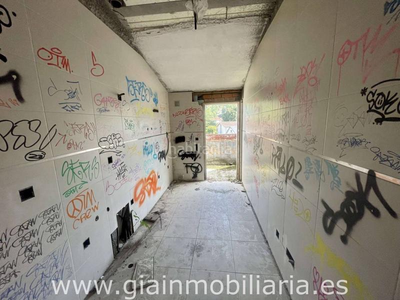 Foto 533b9438-b9fc-4f2c-89ac-25bed0d62c9f. Edificio en antonio palacios 68 edificio en venta en o porriño en Porriño (O)