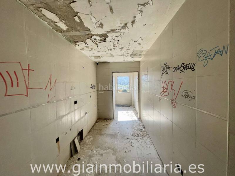 Foto 7d763ee3-a8c6-47bb-9000-9c9a4c7ff0a7. Edificio en antonio palacios 68 edificio en venta en o porriño en Porriño (O)