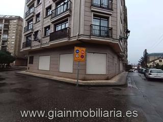 Local commercial à Fernandez de la mora 3. Venta de local comercial en ponteareas