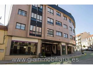 Local Comercial a Buenos aires 39. Local en venta en lalín