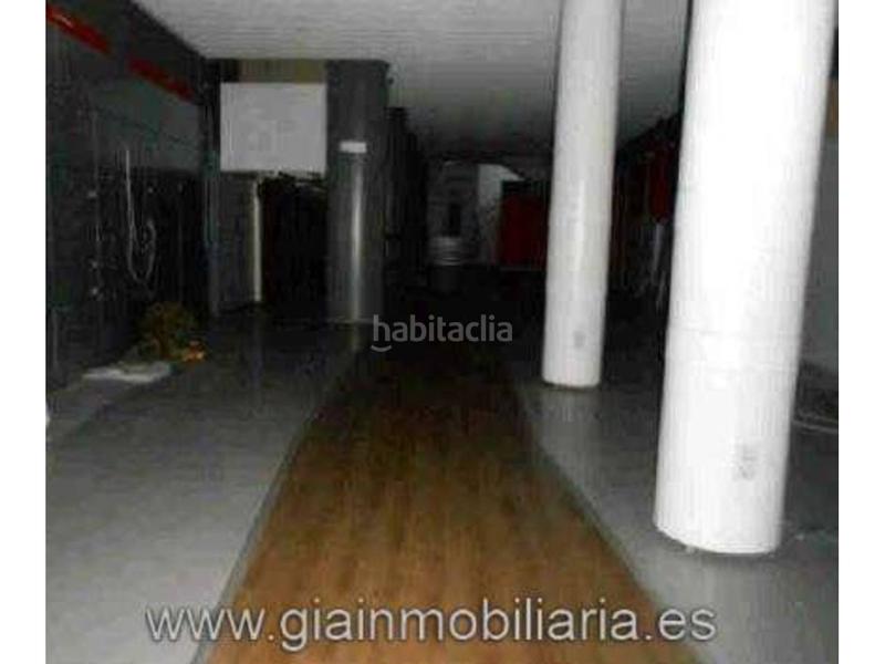 Foto e84e188a-5fd5-42d9-9a5e-39cf280078a4. Edificio en galicia 25 edificio centro !! en Cambados