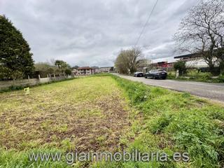 Propriété à Sanguiñeda 5. Terreno para 5 chalets en moscarracido