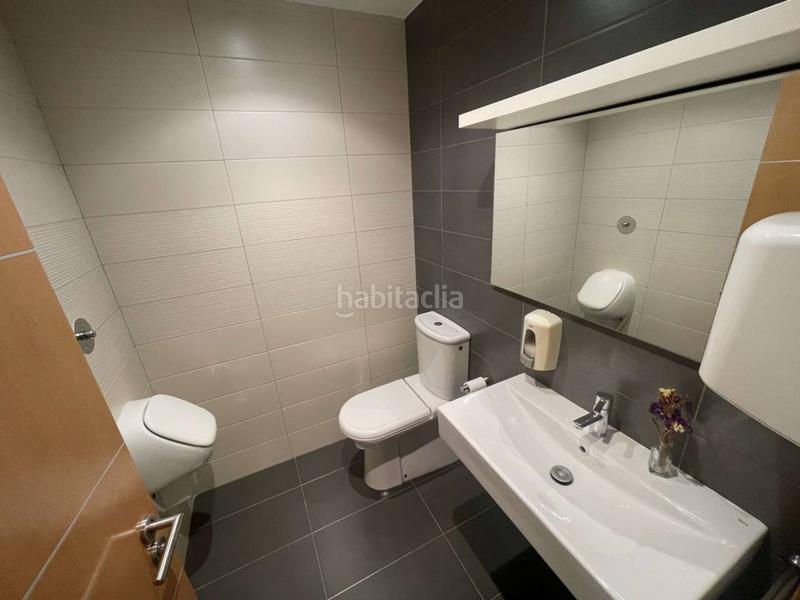 Foto 176783b0-d69d-4a8e-9e5c-9780f136b090. Rent office space with heating in Porriño (O)