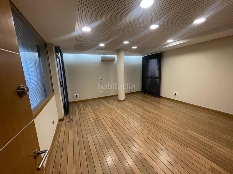 Foto 858f0ae1-44a1-4dca-aaa1-4a6a7bfdd9e1. Rent office space with heating in Porriño (O)