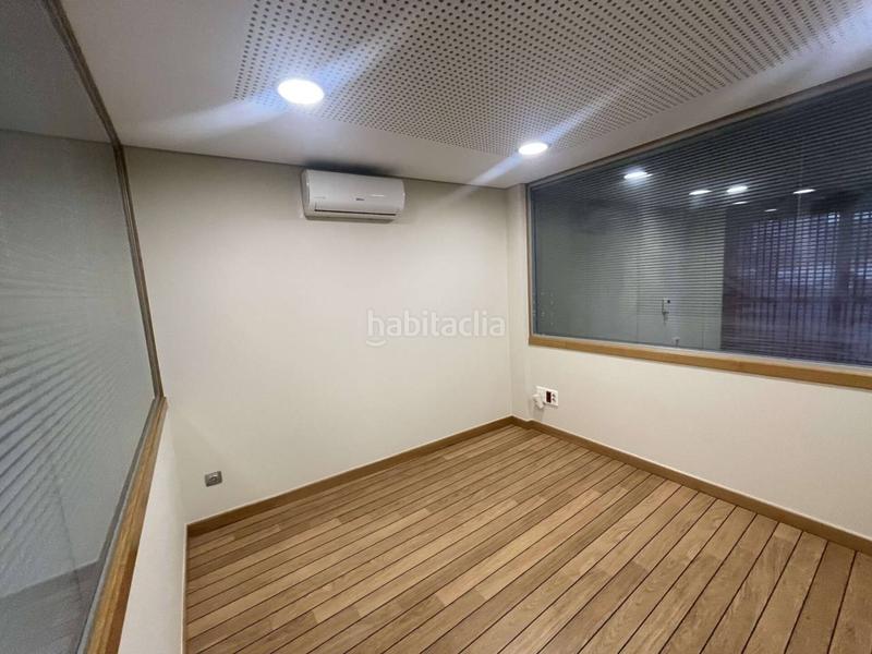 Foto 9da7616d-04f3-499c-9d0c-27cb197fd854. Rent office space with heating in Porriño (O)