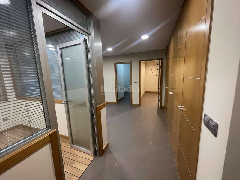 Foto e935379a-5d88-4513-8d2e-aaaebce43fca. Rent office space with heating in Porriño (O)