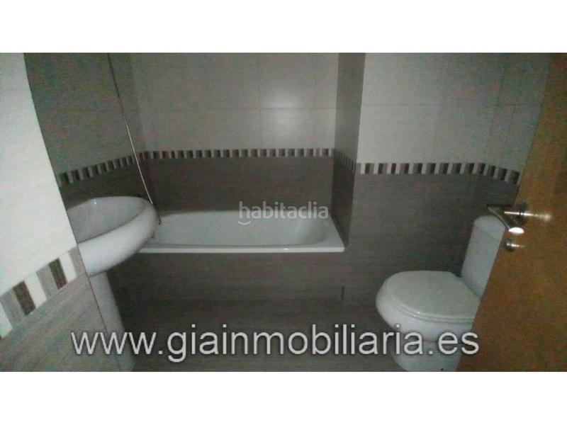 Foto 5a1445fd-ad7f-4c50-b3fe-a3cd7e7ae9a1. Piso venta piso en Ponteareas