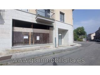 Local commercial  Cervantes. Local situado en mondariz