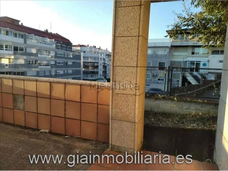 Foto adc732ea-97ab-4ad2-917b-bfc7d6256763. Parking coche en hispanidad 46 garaje en venta en O Castro36203 en Vigo