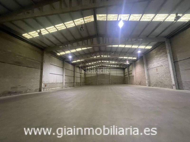 Foto 81524f94-0244-4627-9cbd-5a942a409477. Capannone industriale in Porriño (O)