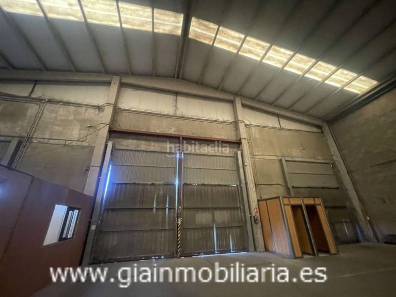 Foto a0663948-3bb4-4a98-8880-002c30d84d8c. Capannone industriale in Porriño (O)