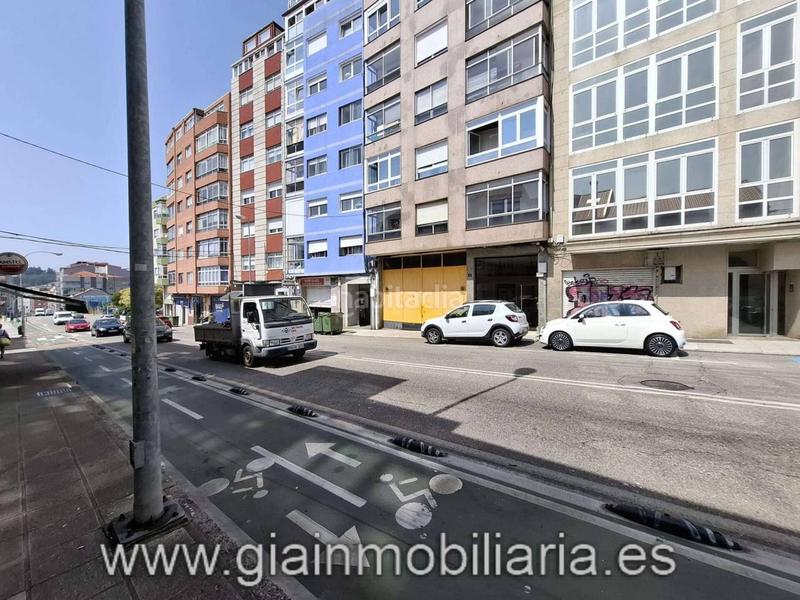 Foto 51639028-8aca-4aa2-a711-5c541a530bf8. Edificio  sin terminar en su interior, con división horizontal !! en Vigo